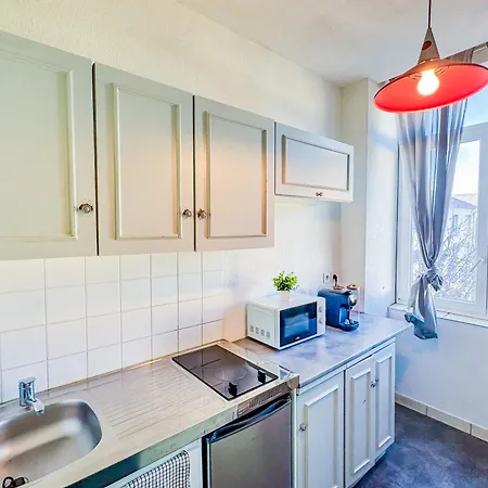 Appartement En Plein Centre Proche Du Tram